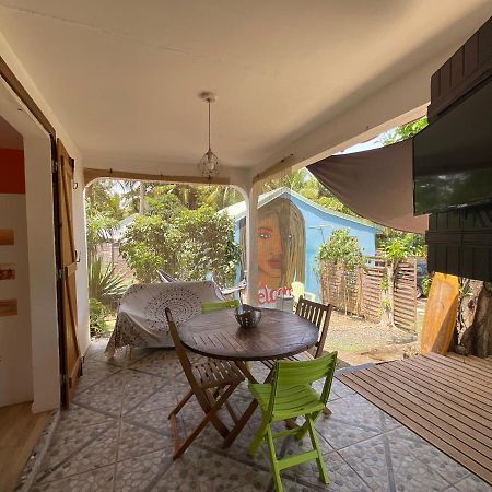 Вілла Bungalows Les Vagues Abondes Сент-Анн Екстер'єр фото
