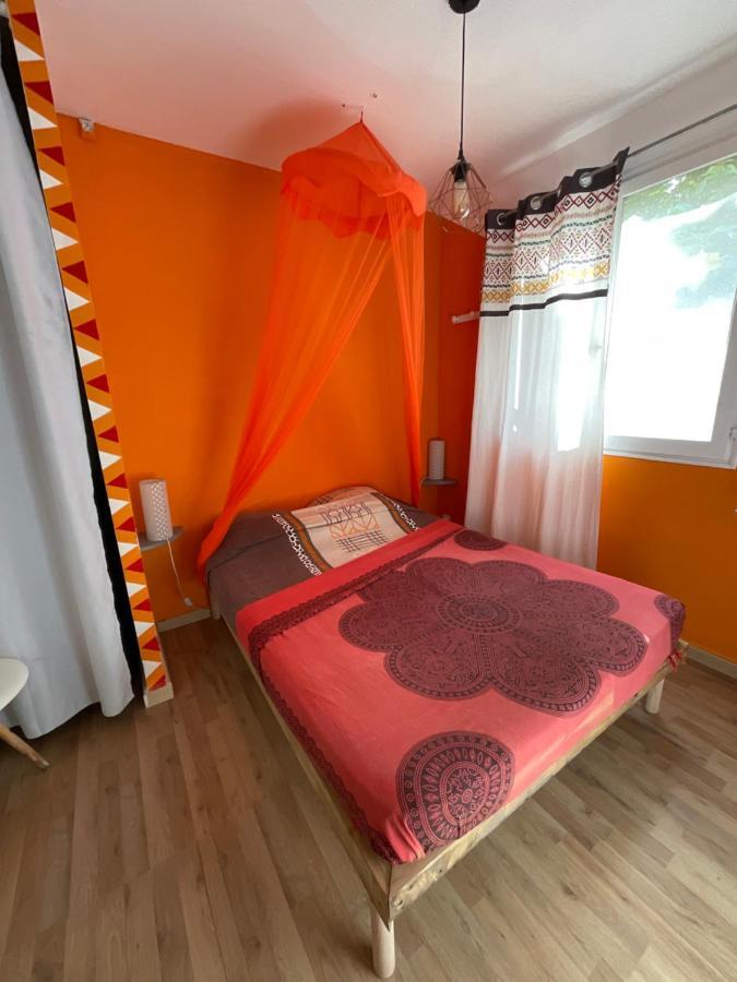 Вілла Bungalows Les Vagues Abondes Сент-Анн Екстер'єр фото